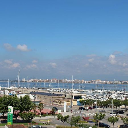 Roc Mar 3 3B - Apartamento Cerca Del Centro Y De La Playa - Terraza Con Vistas Al Mar Y Al Puerto Roses Buitenkant foto